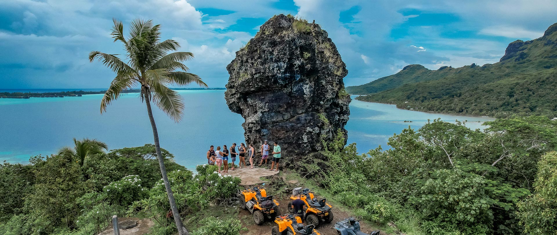 Tahiti Travel Services - Bora Bora tour de lîle en quad - bob bora quad adventure off the tracks©boraquadadventure h