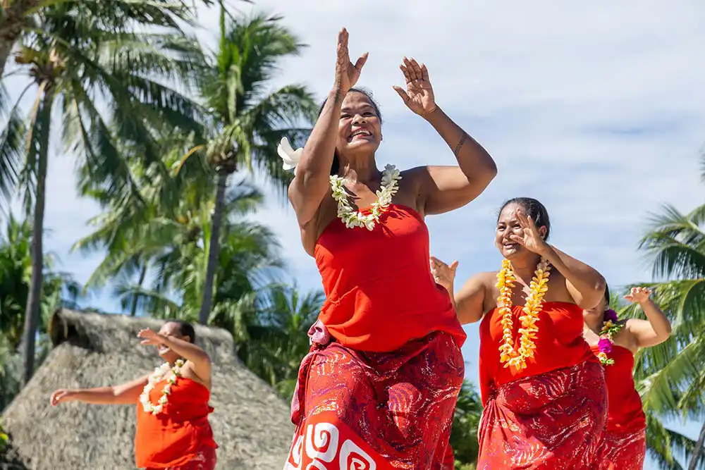 p2 04 tahiti intercontinental klawson 4 © kim lawson s1