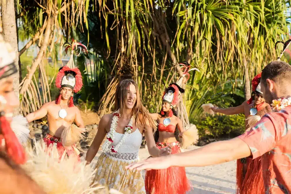 Tahiti dance performance included in package deal